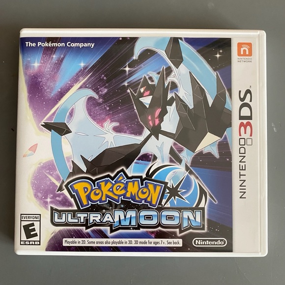 NEW Pokemon UltraMoon - Picture 1 of 3